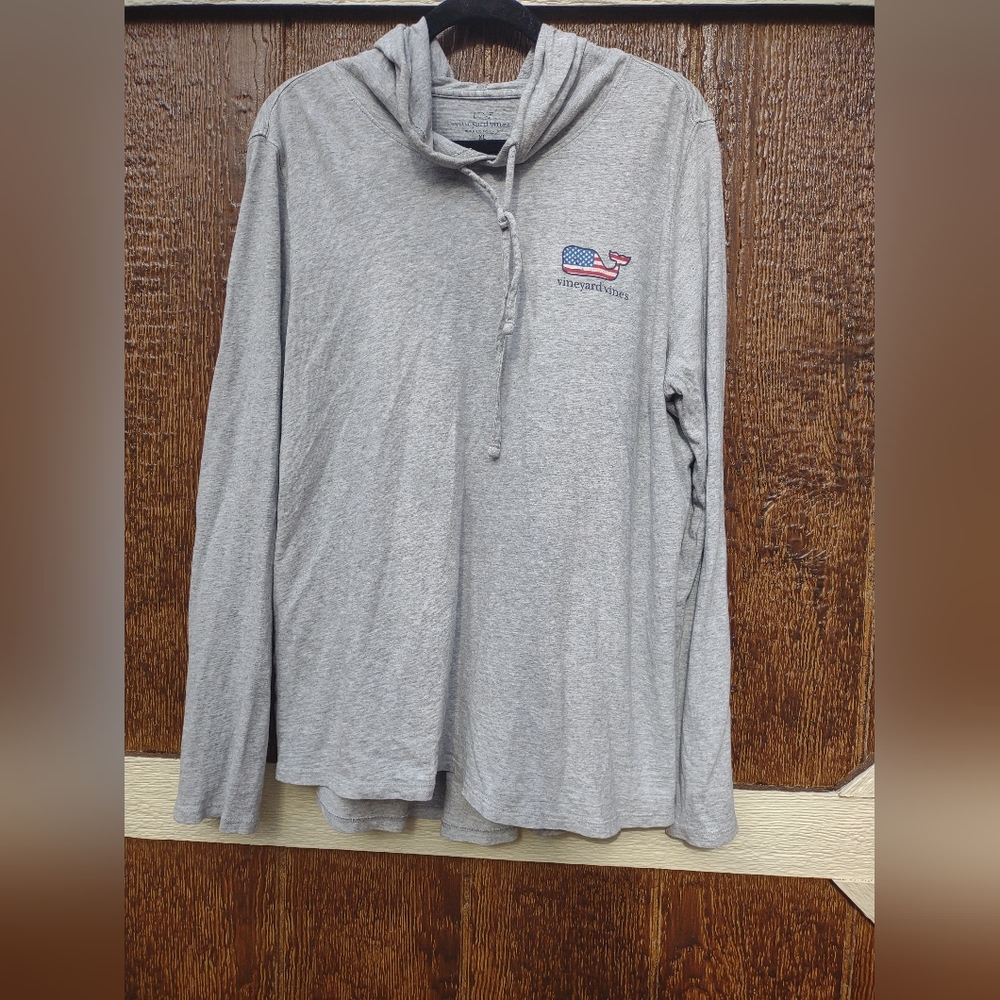 Vineyard Vines Long-sleeve Hoodie T-shirt American flag whale logo Mens XL